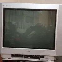 یک عدد تلویزیون 20اینچ NEC با کنترل