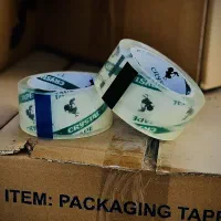 چسب پهن شیشه ای پنج سانتی نواری تحریر خروس نشان|عمدهفروشی|تهران, خاوران|دیوار