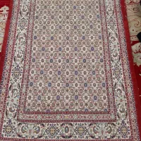 قالی دستباف یک دریک ونیم