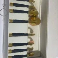 میز ناخن سفید طلایی در حد نو|آرایشگاه و سالن‌های زیبایی|رشت, حمیدیان|دیوار