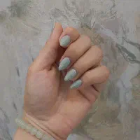 خدمات ناخن با کیفیت بالا قیمت پایین