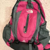 کوله پشتی کوهنوردی صورتی، کارکرده نورث فیس