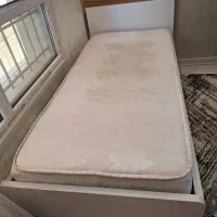 تخت یک نفره