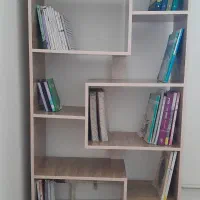 کتابخانه و دکوری