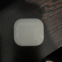 Airpods 4