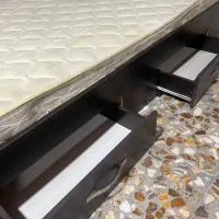 تختخواب عرض ۱۶۰ با تشک