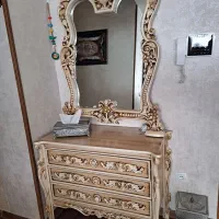 آینه و کنسول