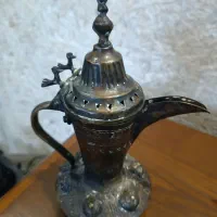 قهوه جوش عربی 400 ساله صفوی|کلکسیون اشیاء عتیقه|رشت, گلسار|دیوار