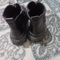 نیم بوت چرم سایز ۴۰|کیف، کفش، کمربند|مشهد, ایثارگران|دیوار