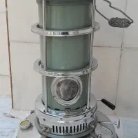 چراغ نفتی آنتیک|کلکسیون اشیاء عتیقه|قم, مسجد امام حسن|دیوار