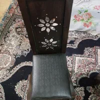میز نهار خوری تمیز و سالم