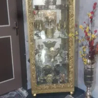 مقداری وسایل چوبی یکجا بفروش میرسد|مبلمان خانگی و میز عسلی|صباشهر, |دیوار