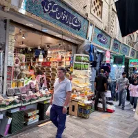 فروشنده خانوم با تجربه ادویه فروشی