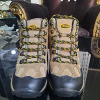 پوتین کوهنوردی