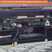 میز زیر تلویزیون