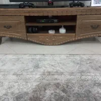 میز تی وی کاملا سالم در حد نو