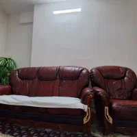 مبل چرم اصلی|مبلمان خانگی و میز عسلی|گلبهار, شهر جدید گلبهار|دیوار