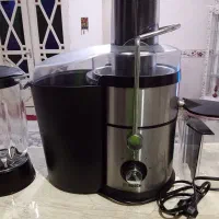 یک عددآبمیوه گیری چهارکاره بوش