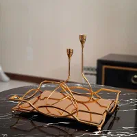 سینی و شمعدان دکوراتیو