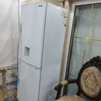 یخچال بسیار تمیز و سالم