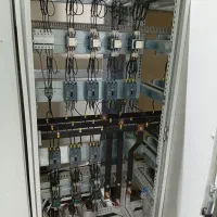 ساخت تابلو برق صنعتی،مشاوره تعمیرات تابلوبانک خازن