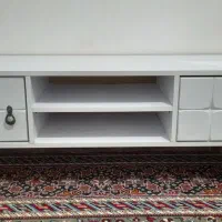 فروش یک عدد میز TV و تشک تخت خواب