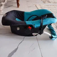 کریر و صندلی ماشین