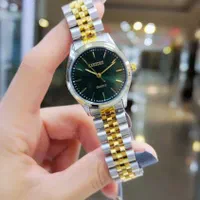 ساعت صفحه سبز زنانه(ولنتاین)|ساعت|اصفهان, شیخ اشراق|دیوار