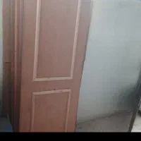 در جای کمدی ورختخوابدیواری .چهار عدد بزرگ وکوچک