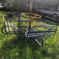 تاب وچرخ وفلک|اسباب‌‌بازی|تولم شهر, |دیوار