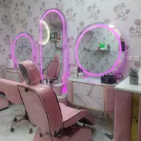 استخدام نیروی اصلاح ابرو ،کوتاهی،و ناخنکار
