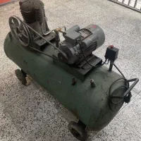 کمپرسور باد 300 لیتری