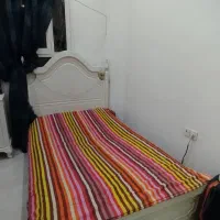 تخت 120 یک نیم نفره همراه تشک