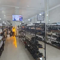 فروشنده کفش نیازمندیم
