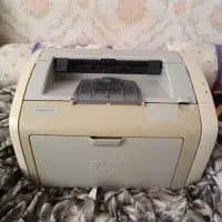 پرینتر لیزری ۱۰۲۰ در حد سیاه سفید بدون خط و خش