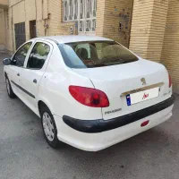 206تیوفایو کم کار|خودرو سواری و وانت|شیراز, آزادگان|دیوار