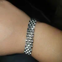 دستبند و انگشتر و النگو|بدلیجات|اندیشه, اندیشه فاز ۳|دیوار