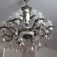 لوستر ۸شاخه ۱۶شعله برنزی