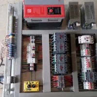 انجام طراحی و مونتاژ و تعمیرات و رفع عیب تابلو|خدمات پیشه و مهارت|اصفهان, شهرستان|دیوار