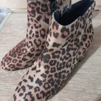 نیم بوت نونو|کیف، کفش، کمربند|پاکدشت, پاکدشت (مامازند)|دیوار