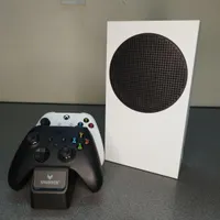 Xbox series s کار کرده در حد نو