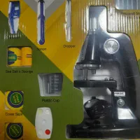 میکروسکوپ دانش آموزی