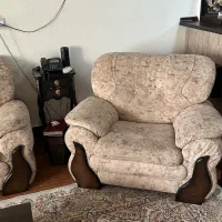 مبل راحتی ۷ نفره + میز وسط|مبلمان خانگی و میز عسلی|شاهین‌شهر, عطار|دیوار