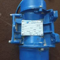 موتور ویبره 3 فاز سیم پیچ تعویض شده|ماشین‌آلات صنعتی|صدرا-فارس, فاز ۱|دیوار