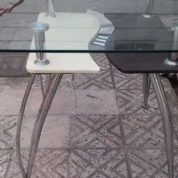 میز غذاخوری