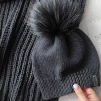 سفارش کلاه و شالگردن دست بافت