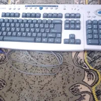 کامپیوتر رو میزی