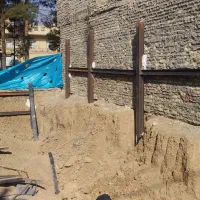 تخریب ساختمان/اجرای سازه نگهبان /مهاربندی/نبشی کشی|خدمات پیشه و مهارت|اصفهان, مرداویج|دیوار