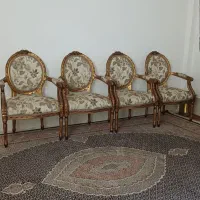 مبل نیمه سلطنتی
