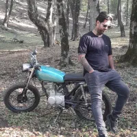 هندا ۱۲۵ کاستوم.